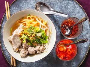 Overhead view of Guayd tiaao Moo Nam Sai